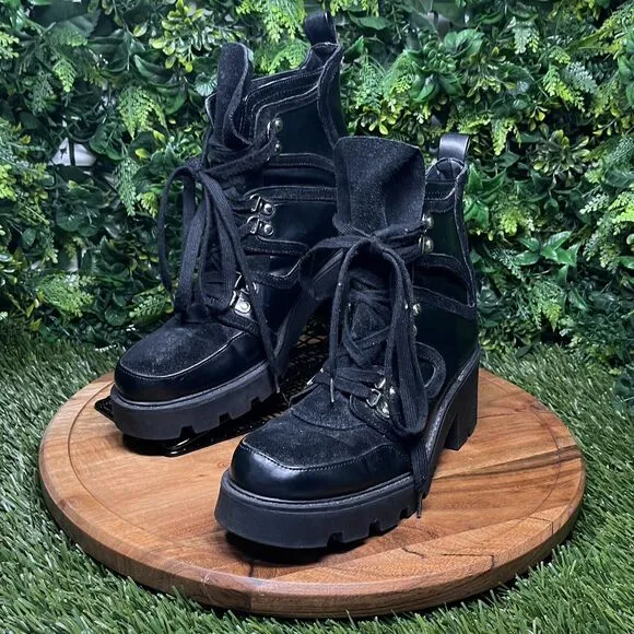 ZARA Boots Women 9 US 40 EU Black Moto Combat Chunky Heel Lace Up Ankle 2111