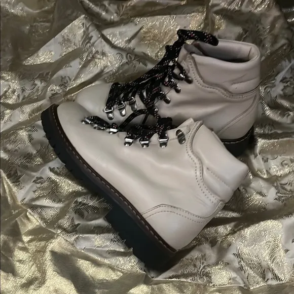 ZARA Girls’ Lace-Up Leather Combat Hiking Boots Cream Color Booties EU 35/US 3.5
