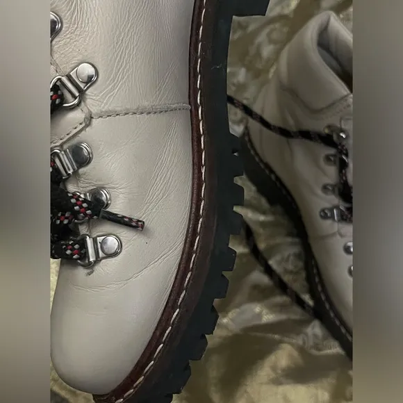 ZARA Girls’ Lace-Up Leather Combat Hiking Boots Cream Color Booties EU 35/US 3.5