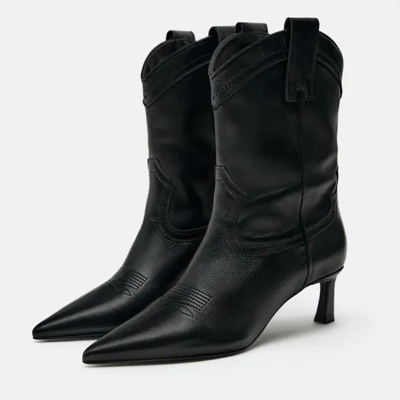 ZARA LEATHER COWBOY HEELED ANKLE BOOTS  style leather bloggers favorite