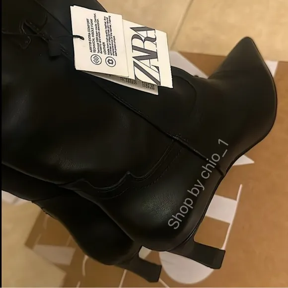 ZARA LEATHER COWBOY HEELED ANKLE BOOTS  style leather bloggers favorite