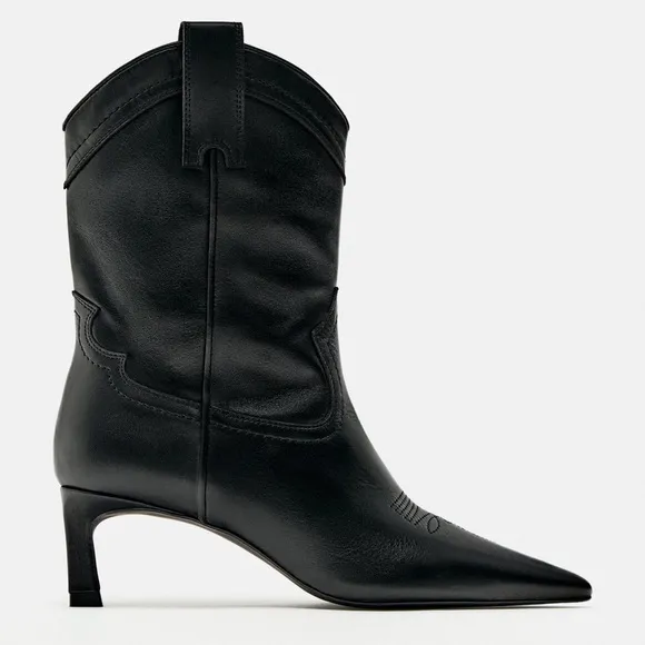 ZARA LEATHER COWBOY HEELED ANKLE BOOTS  style leather bloggers favorite
