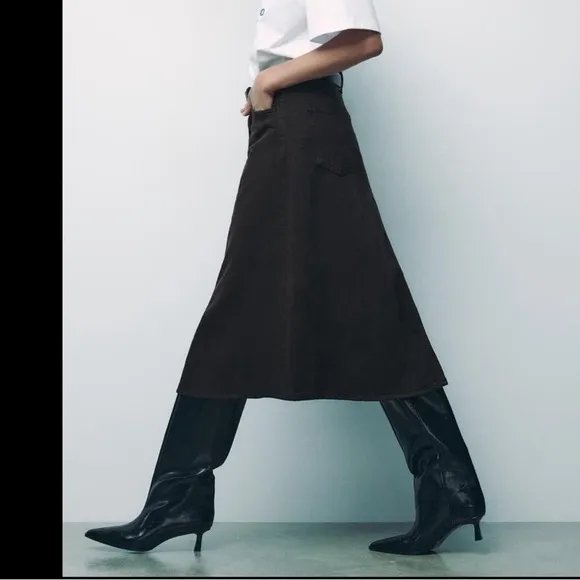 Zara NWT kitten heel boots black 3016/410