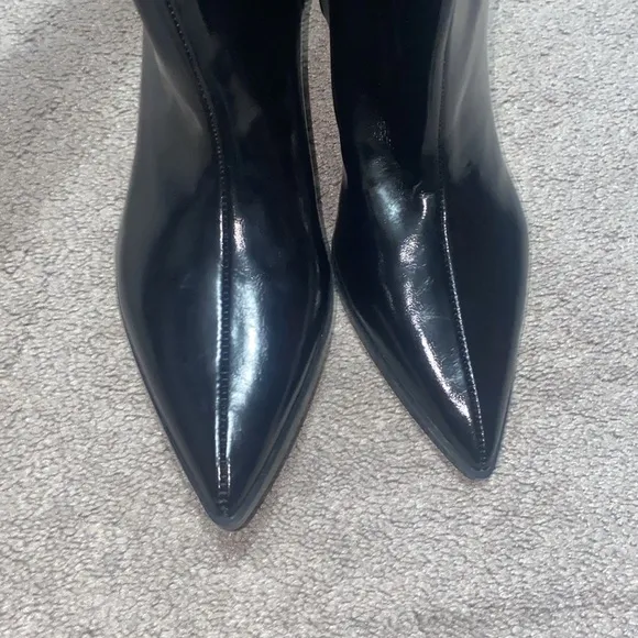 Zara NWT kitten heel boots black 3016/410