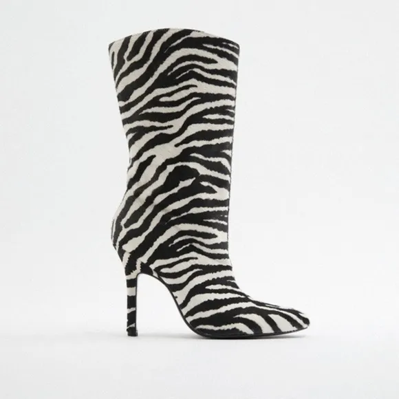 Zara NWT zebra leather heeled booties