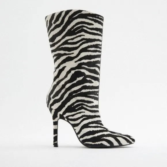 Zara NWT zebra leather heeled booties