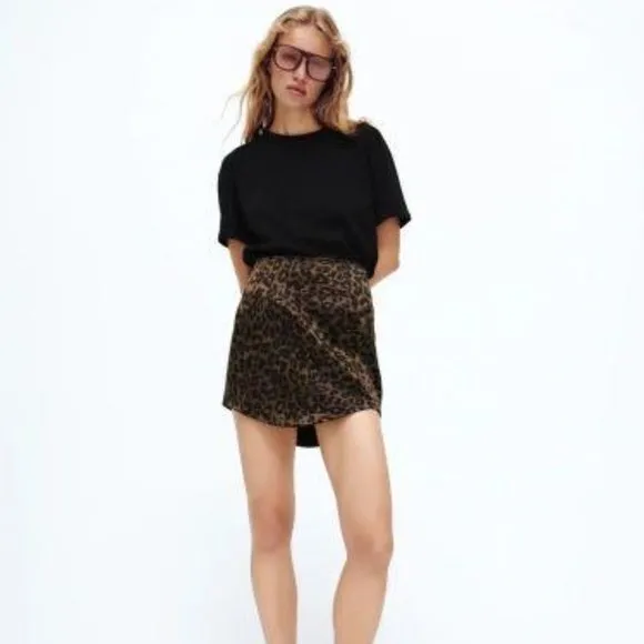 Zara Satin Effect Mini Skirt Leopard Print Women's Size XL