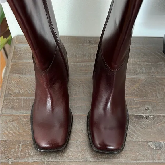 Zara SQUARE TOE LEATHER ANKLE BOOT Burgundy Red 39 8 1106/410 booties heeled