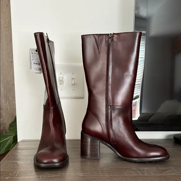 Zara SQUARE TOE LEATHER ANKLE BOOT Burgundy Red 39 8 1106/410 booties heeled