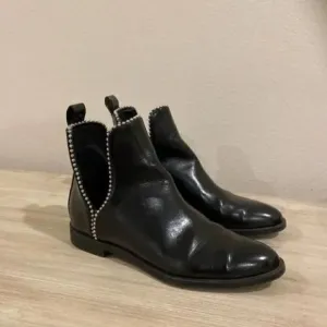 Zara Black Studded Boots
