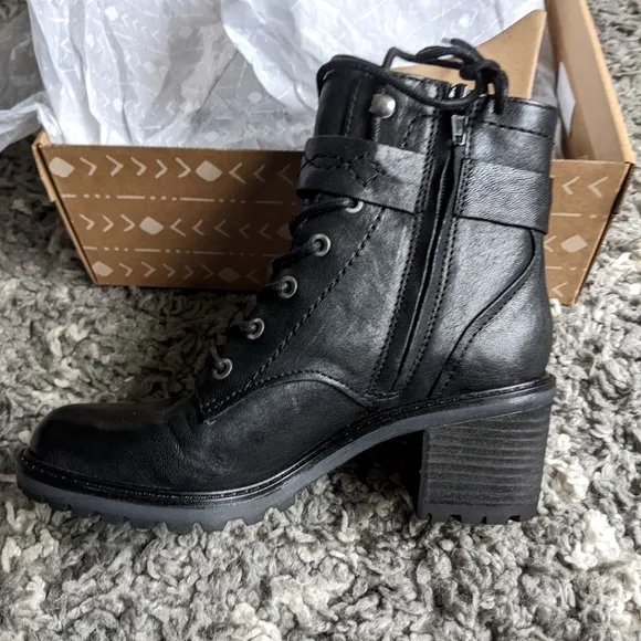 ⚡🔖Zodiac Gemma genuine leather heeled boots, 6M (NWT!)